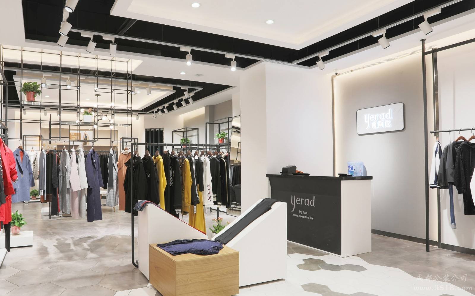 成都小店面裝修風(fēng)格都有哪些？小型店鋪