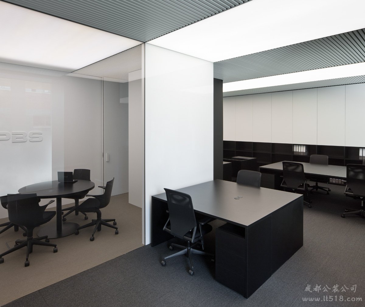 成都辦公室裝修哪家好？辦公室裝修應(yīng)該注意什么？