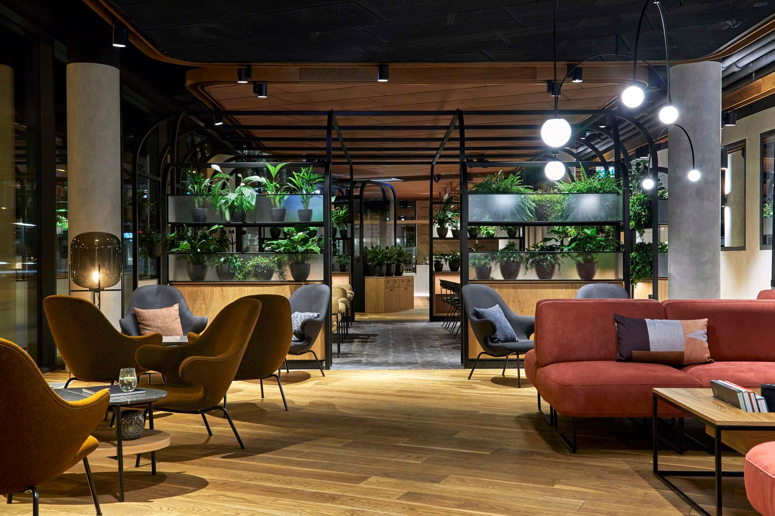 酒店交流區(qū)裝修設(shè)計