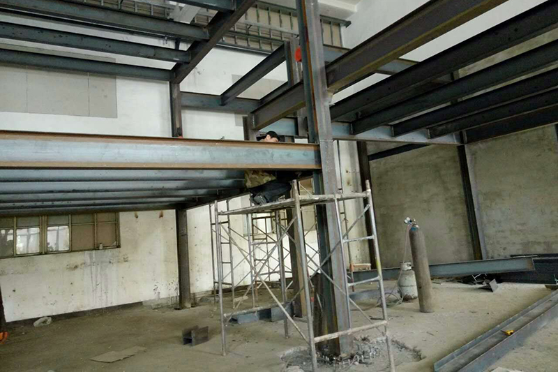 辦公樓裝修-鋼結(jié)構(gòu)隔層搭建 辦公樓裝修-鋼結(jié)構(gòu)隔層搭建